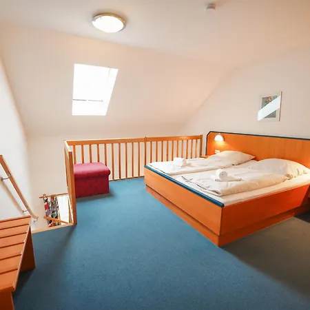 Sonnenhof - Tante Alma's Sommerfrische Hotel 3*