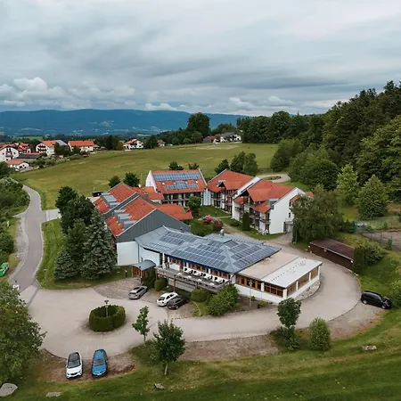 Sonnenhof - Tante Alma's Sommerfrische 3*