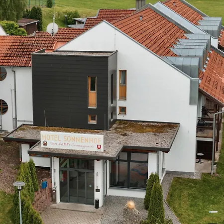 Sonnenhof - Tante Alma's Sommerfrische Hotel
