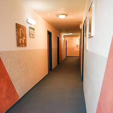 Sonnenhof - Tante Alma's Sommerfrische Hotel Sonnen