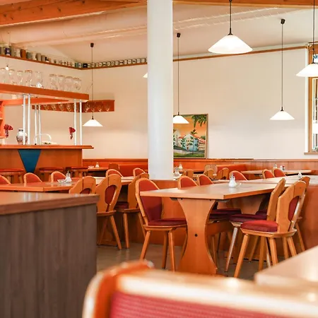 Hotel Sonnenhof - Tante Alma's Sommerfrische 3*