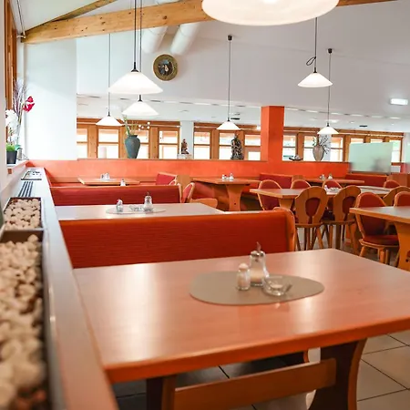 Sonnenhof - Tante Alma's Sommerfrische Hotel 3*