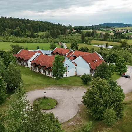 Sonnenhof - Tante Alma's Sommerfrische Hotel 3*