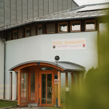 Sonnenhof - Tante Alma's Sommerfrische 3*